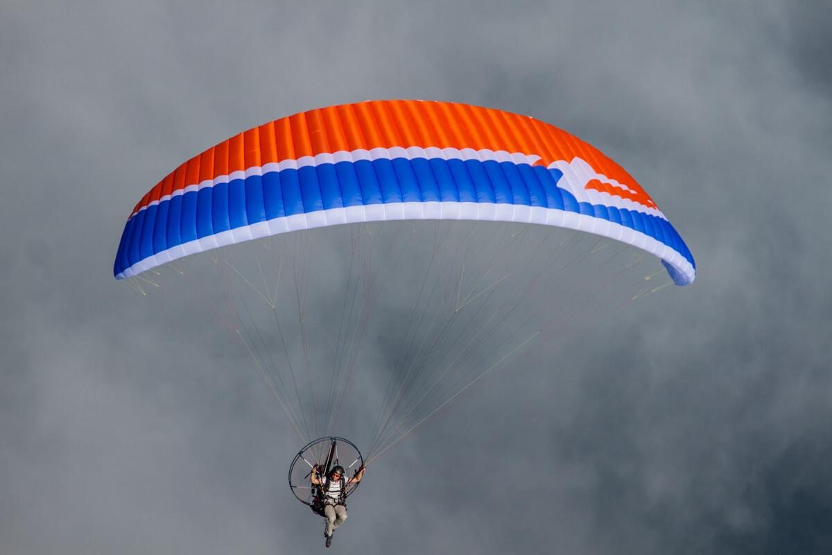 Thrust V (paramotor)